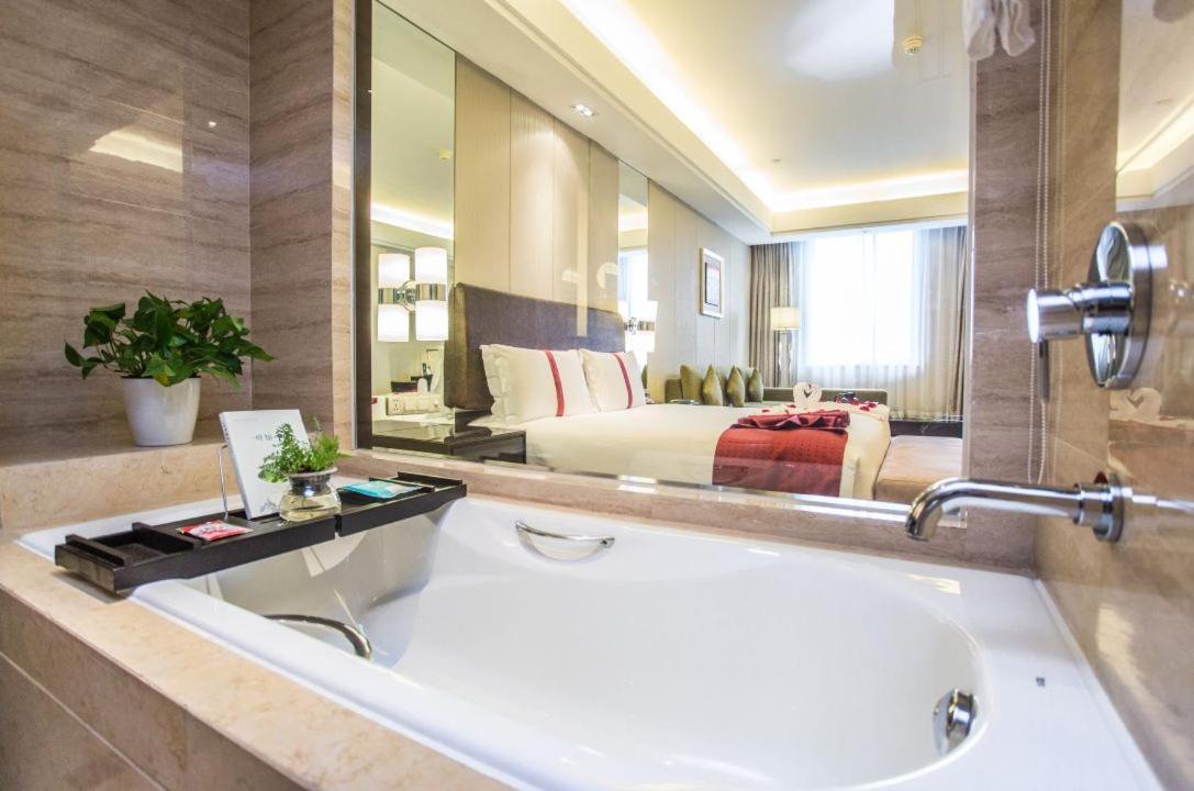 Chun'an Haiwahai Hotel - Thousand Island Lake מראה חיצוני תמונה